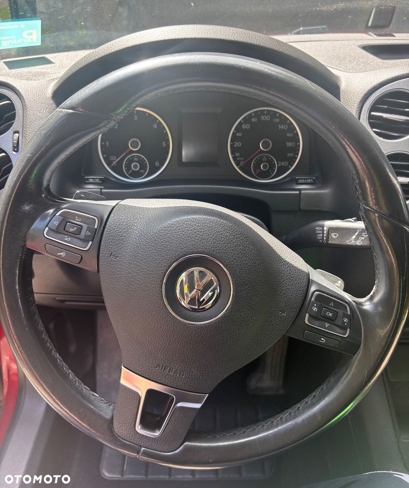 Volkswagen Tiguan 2.0 TDI DPF 4Motion BlueMotion Technology DSG Sport & Style - 14