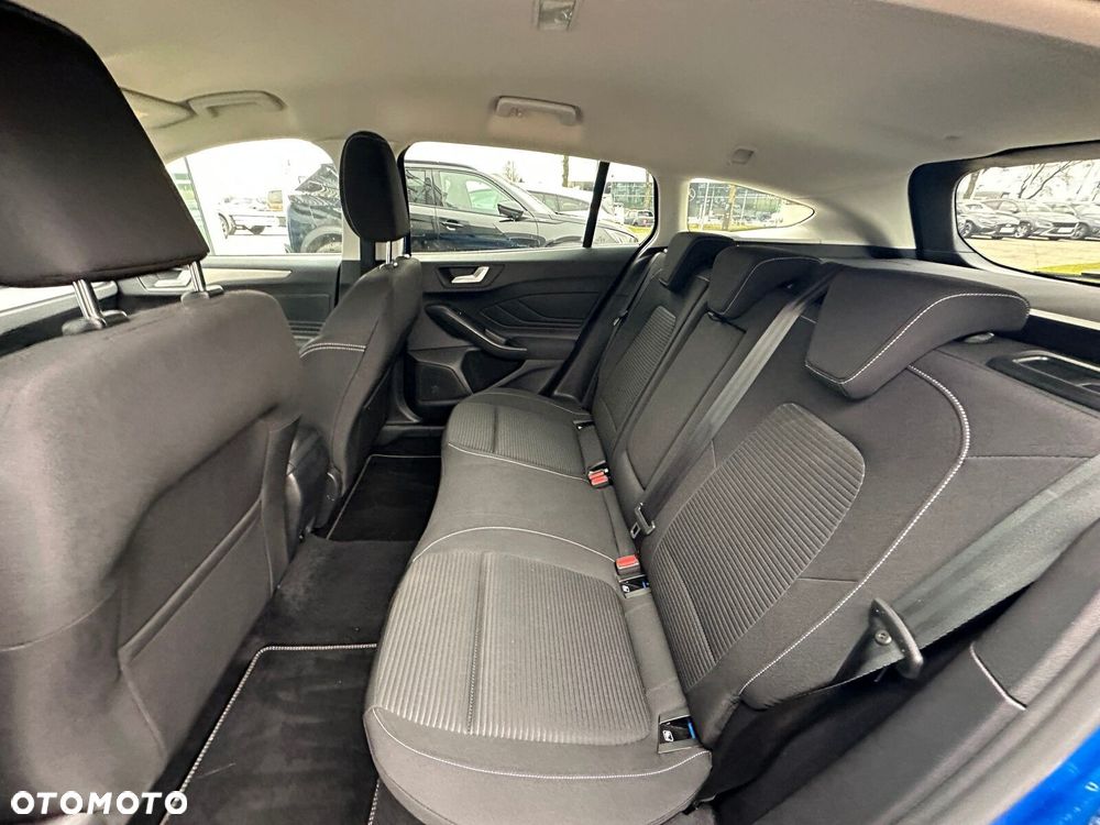 Ford Focus - 16