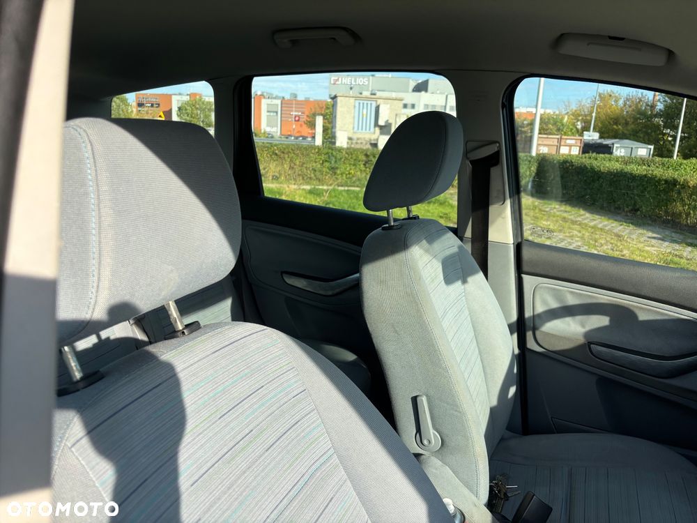 Ford C-MAX - 12