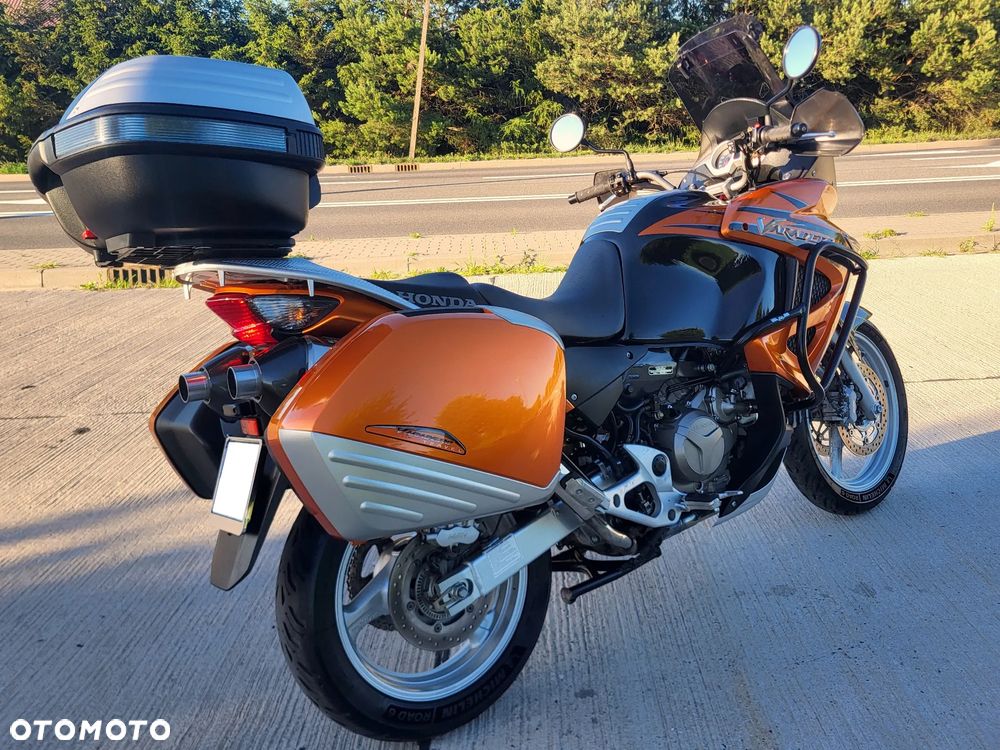 Honda XL - 19