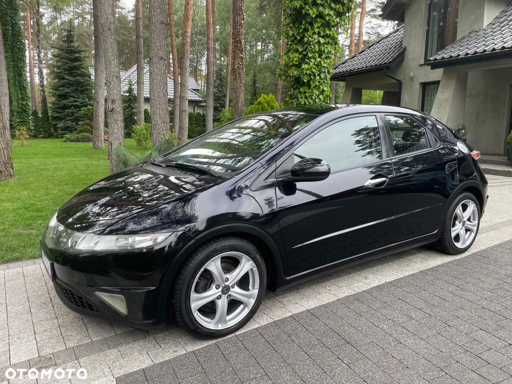 Honda Civic 1.8i-VTEC Sport - 2