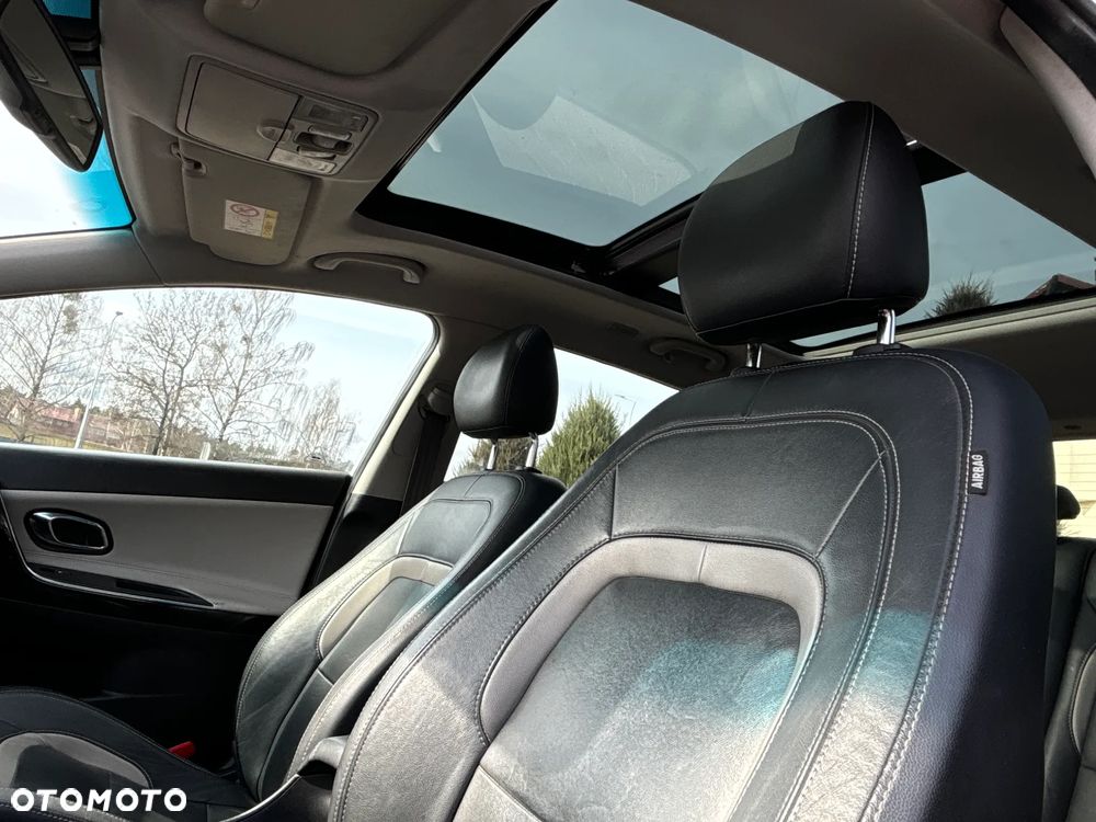 Kia Ceed 1.6 GDI DCT Platinum Edition - 22