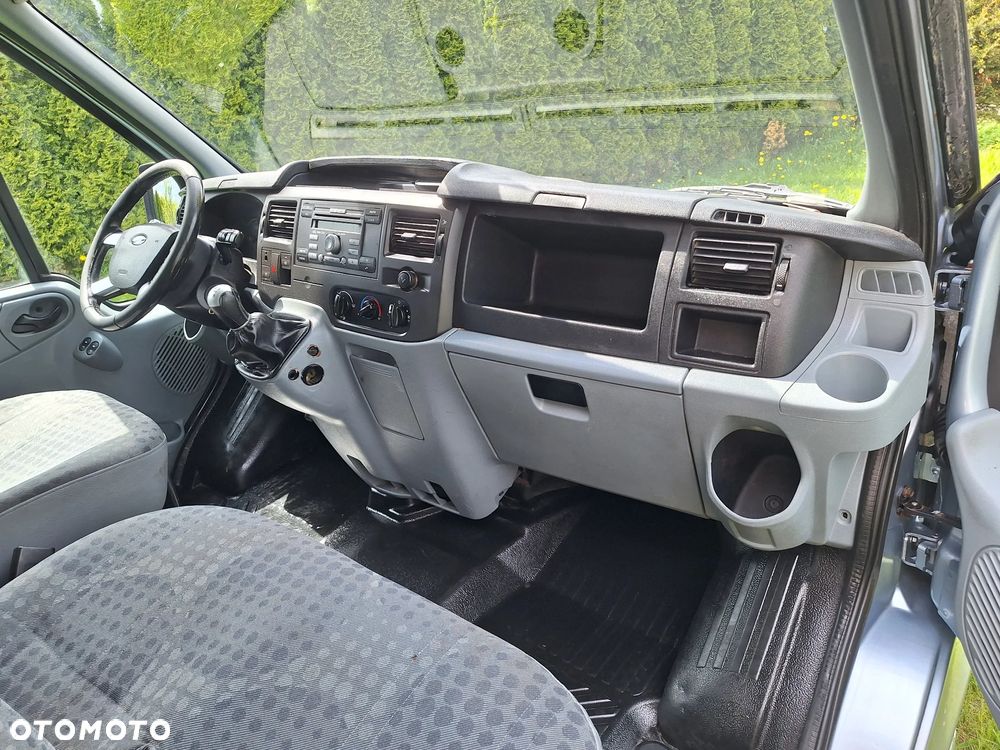 Ford Transit - 7