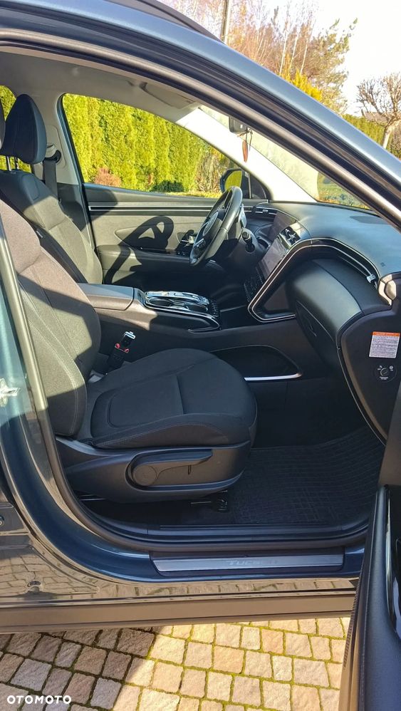 Hyundai Tucson 1.6 T-GDi HEV Executive 4WD - 15