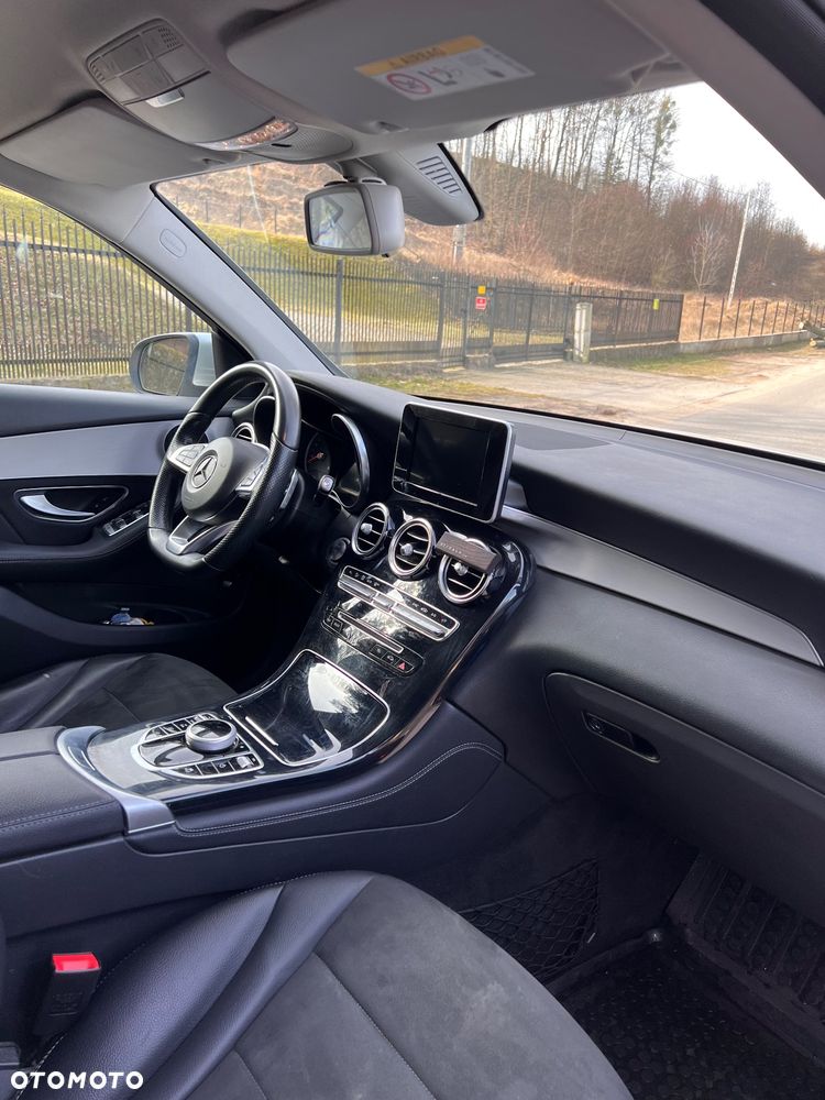 Mercedes-Benz GLC 220 d 4Matic 9G-TRONIC Exclusive - 6