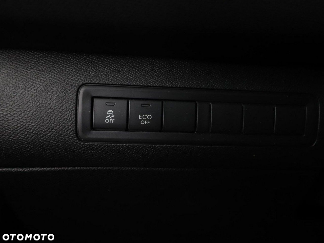 Peugeot 308 SW 2.0 BlueHDi Allure S&S - 34