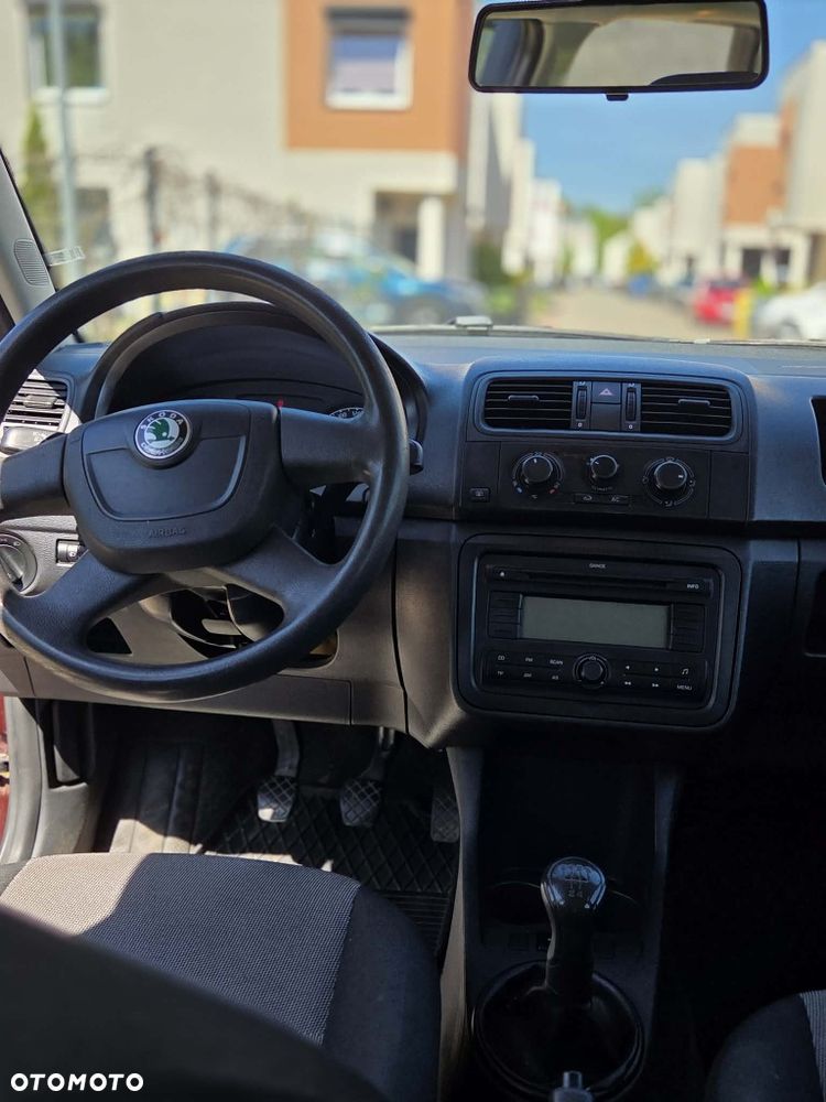 Skoda Fabia - 6