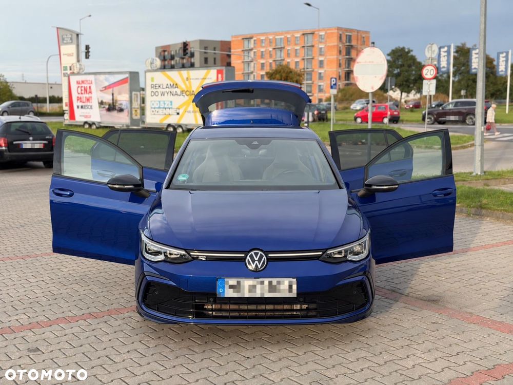 Volkswagen Golf - 2
