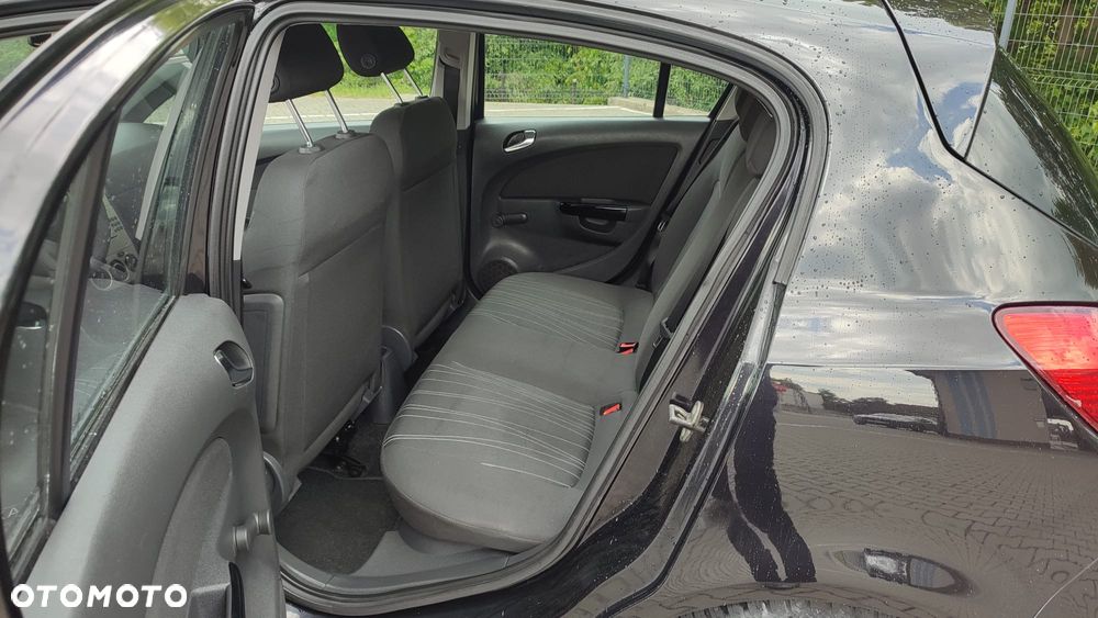 Opel Corsa 1.2 16V - 16