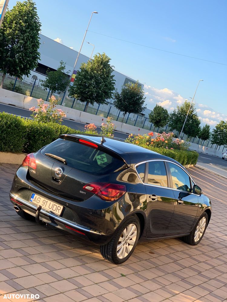 Opel Astra 2.0 CDTI ECOTEC - 10