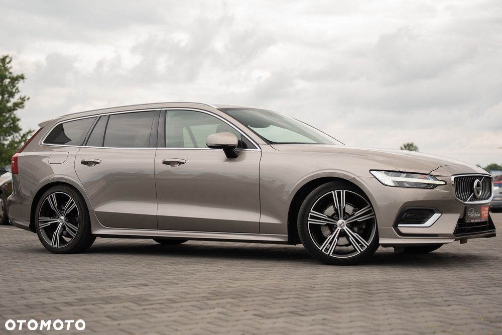 Volvo V60 D4 Drive-E R-Design Momentum - 8