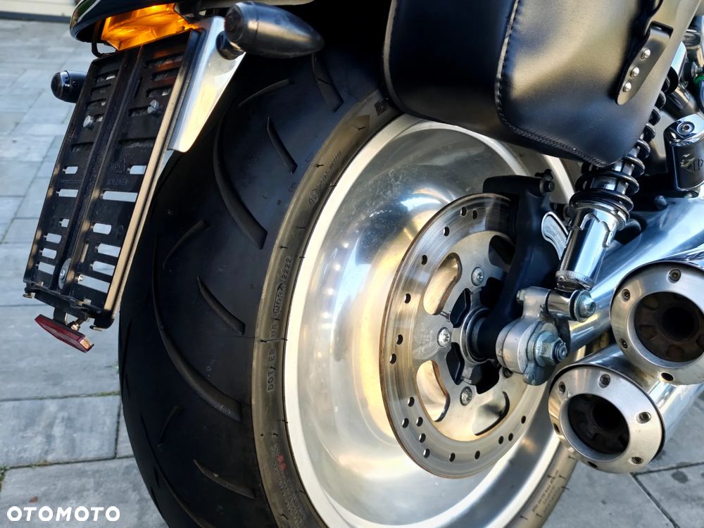Harley-Davidson V-Rod Street Rod - 21