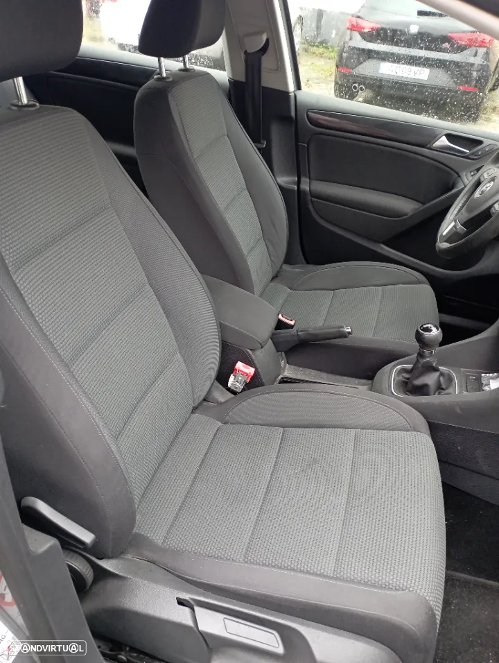Bancos Frontais e Traseiros VW Golf VI 2010 - 2