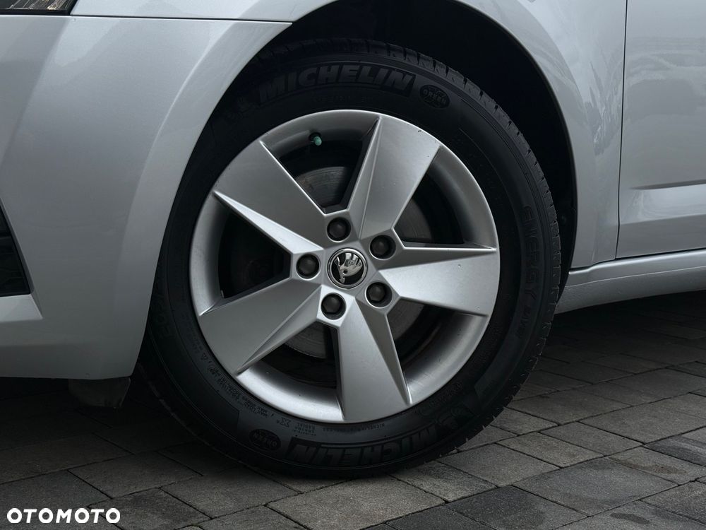 Skoda Octavia 1.5 TSI ACT Ambition DSG - 37