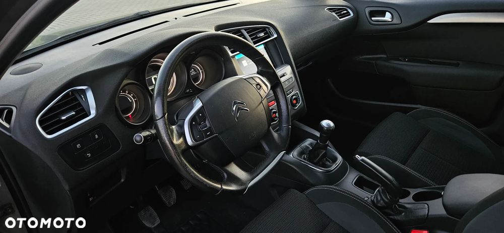 Citroën C4 1.2 PureTech MoreLife - 6