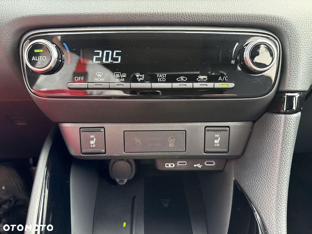Toyota Yaris Hybrid 1.5 Style - 15