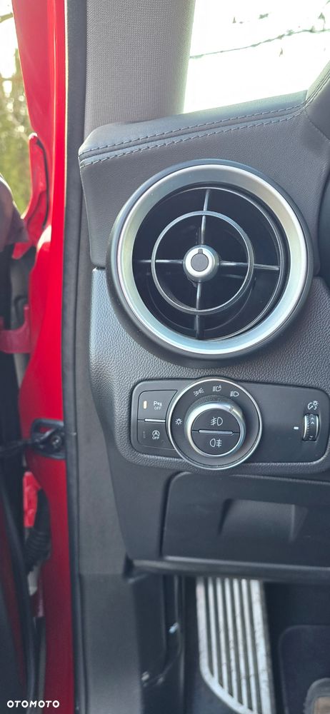 Alfa Romeo Stelvio 2.2 JTDM TI Q4 - 11