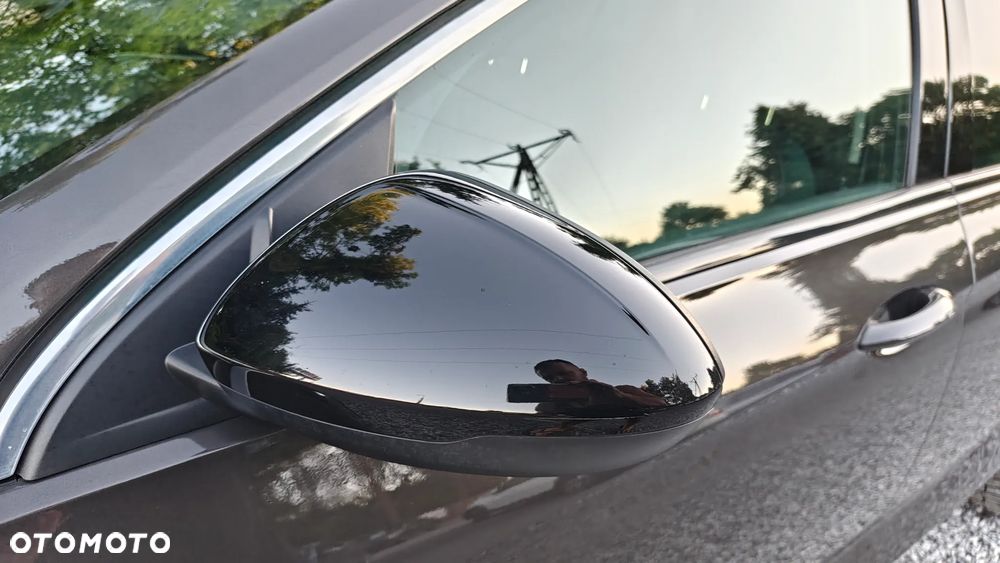 Opel Insignia - 26