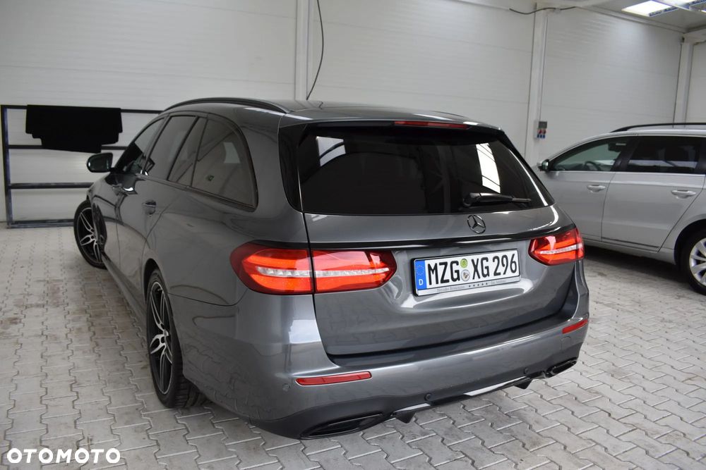 Mercedes-Benz Klasa E 220 d AMG - 11