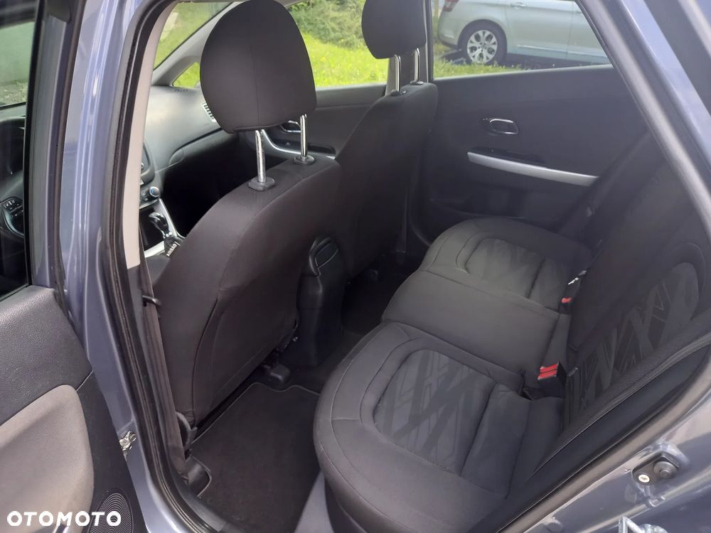 Kia Ceed 1.6 CRDi 128 Platinum Edition - 16