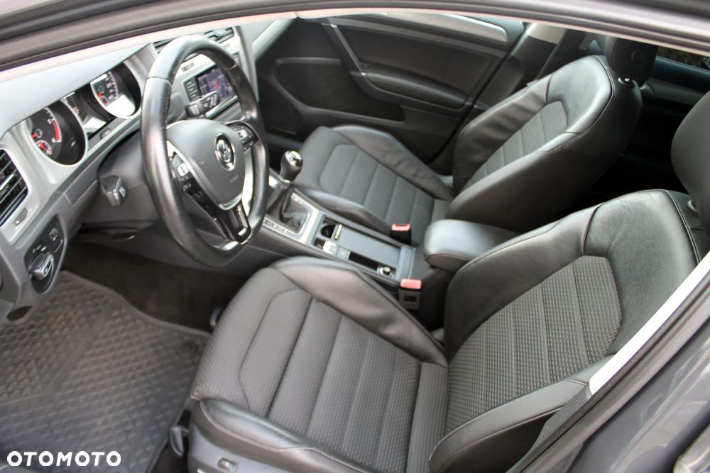 Volkswagen Golf 1.6 TDI 4Motion BlueMotion Technology Comfortline - 10