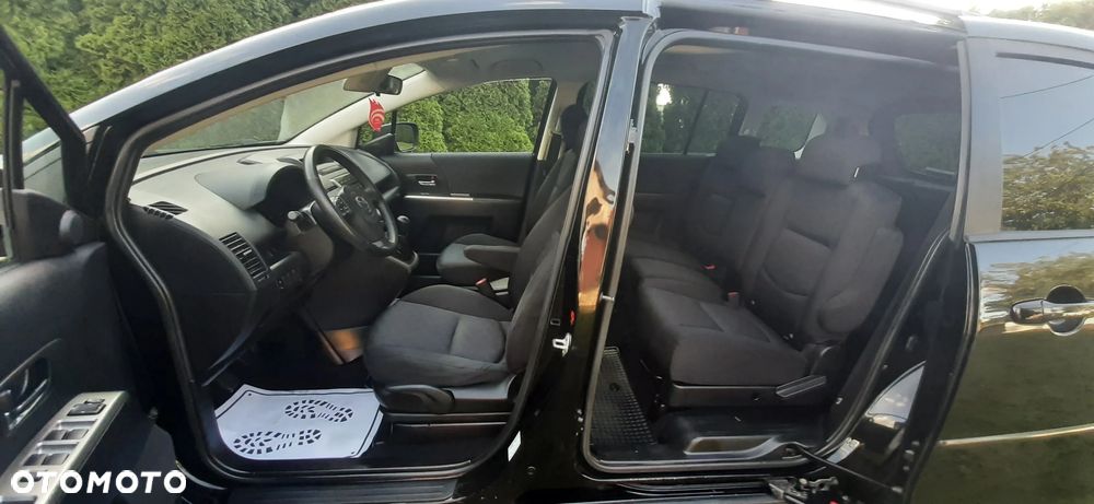 Mazda 5 - 7