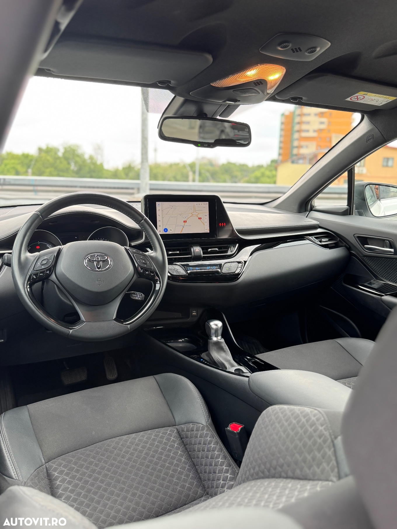 Toyota C-HR 1.8 HSD 122 CP 4x2 CVT C-ult Style - 10