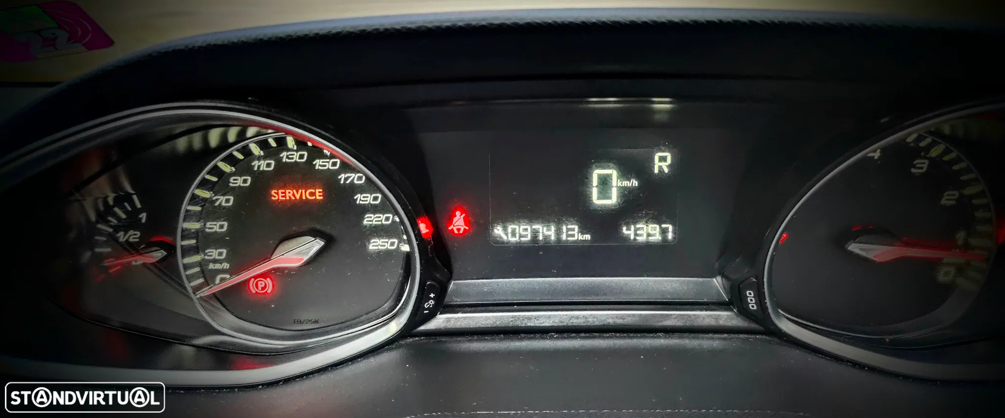 Peugeot 308 1.2 PureTech Allure Full LED EAT8 - 22