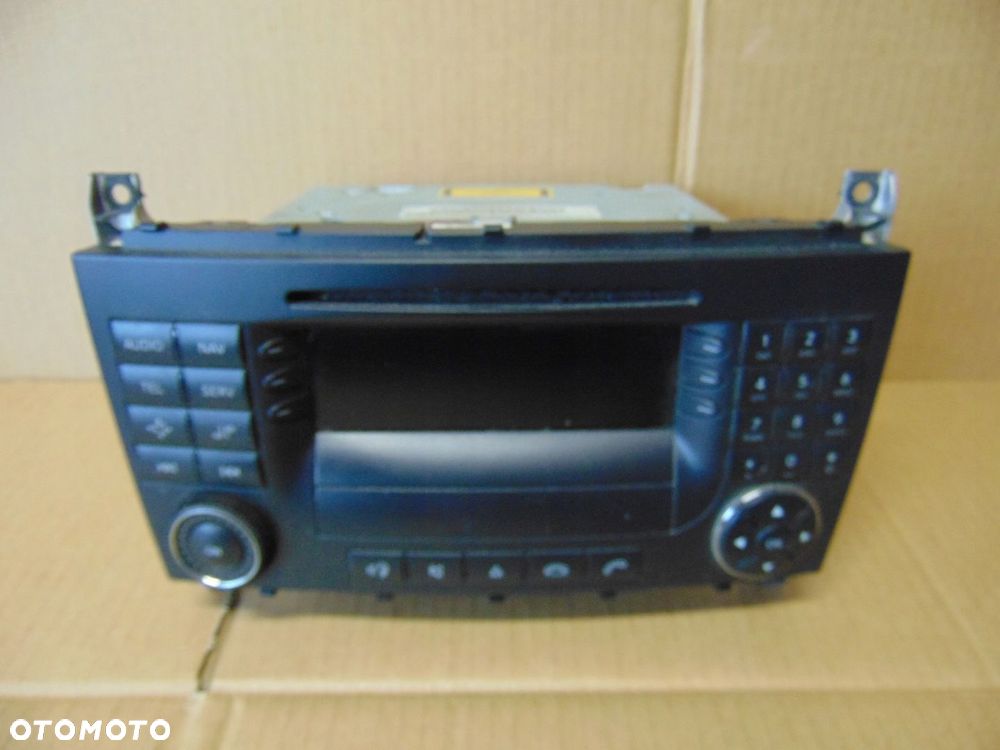 RADIO CD NAVI MERCEDES W203 LIFT EUROPA - 1