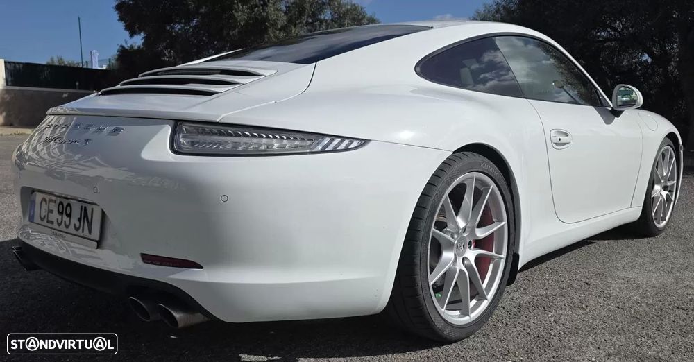 Porsche 911 Série F - 13