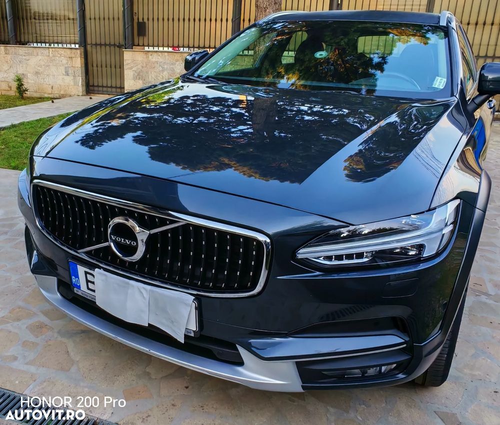 Volvo V90 D5 AWD Geartronic Pro - 1