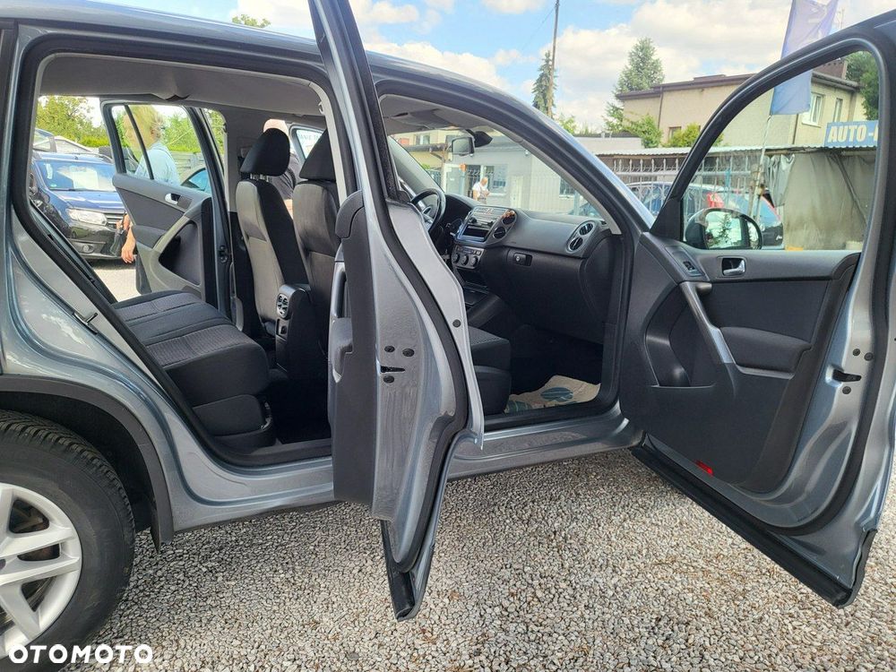 Volkswagen Tiguan - 21