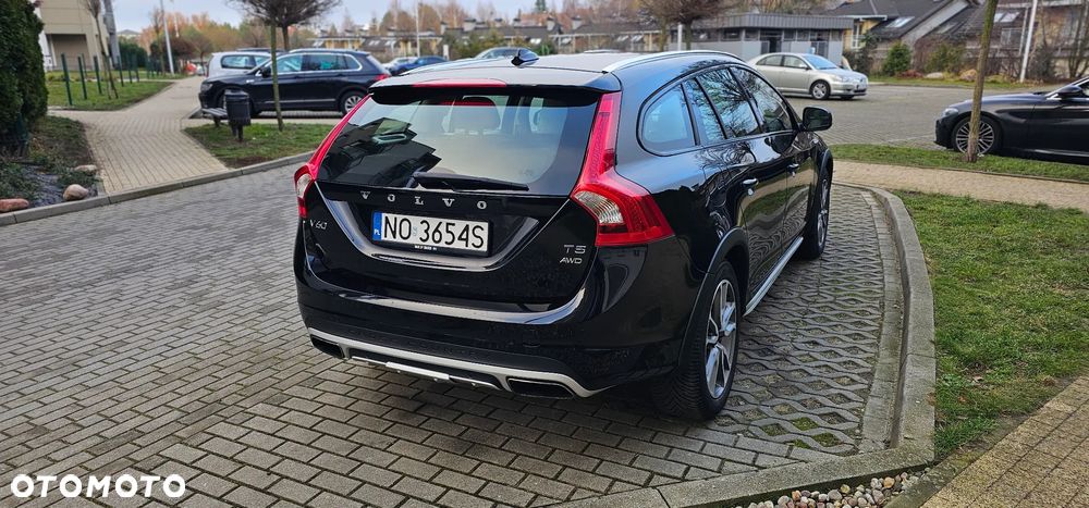 Volvo V60 T5 Drive-E Dynamic Edition (Momentum) - 7