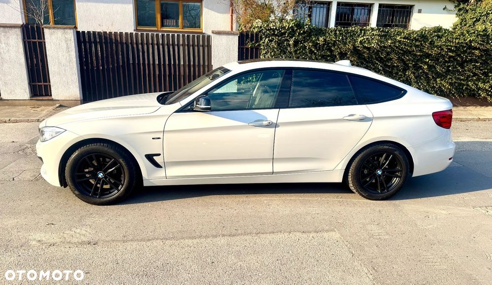 BMW Seria 3 320i Sport Line - 21