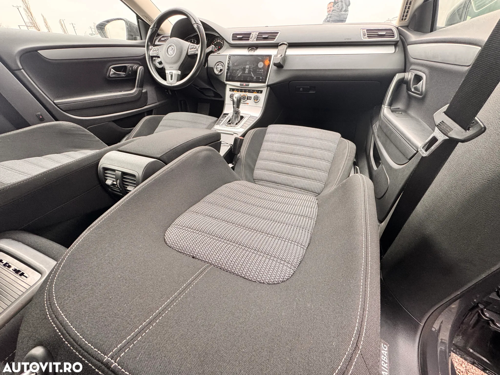 Volkswagen Passat CC - 25