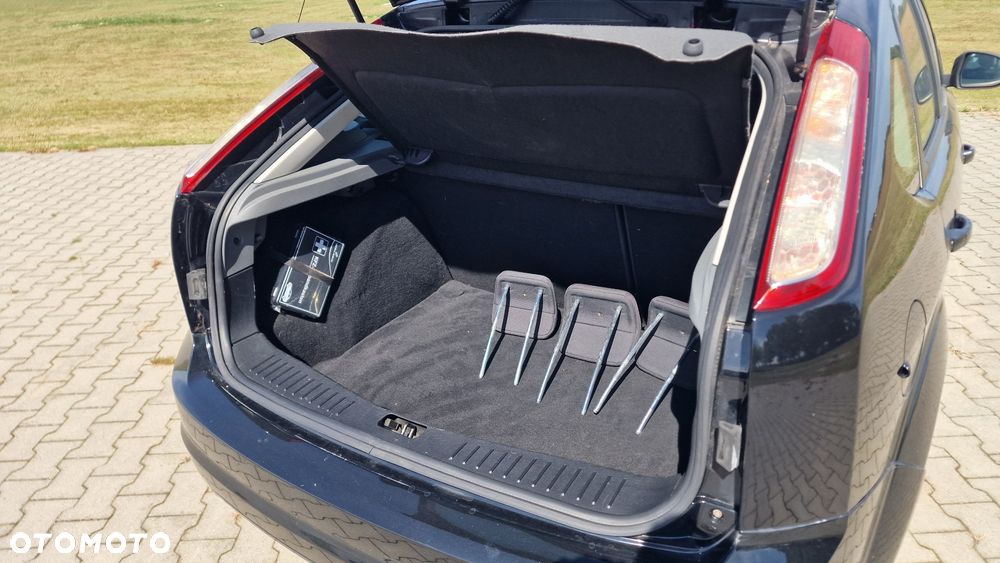 Ford Focus 2.0 Titanium - 12