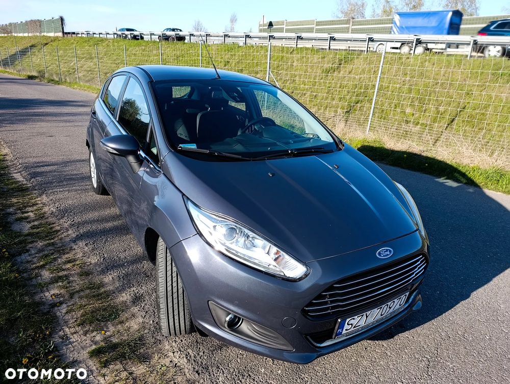 Ford Fiesta 1.5 TDCi SYNC Edition - 5
