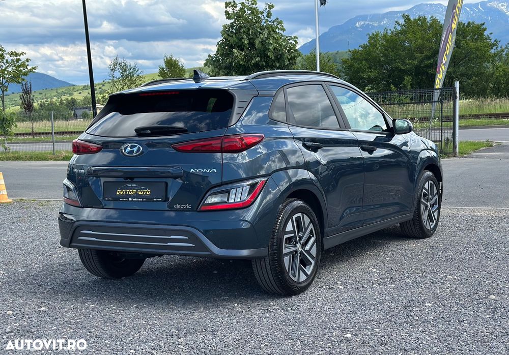 Hyundai KONA Premium - 4
