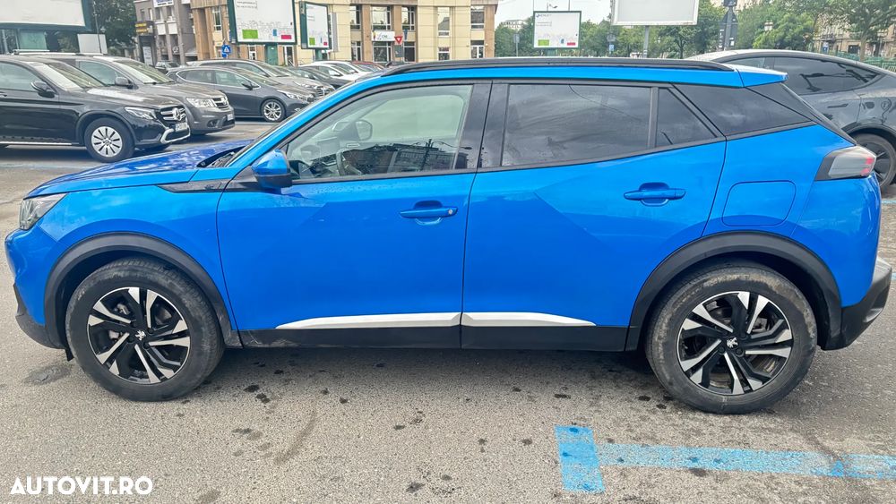 PEUGEOT 2008 2021