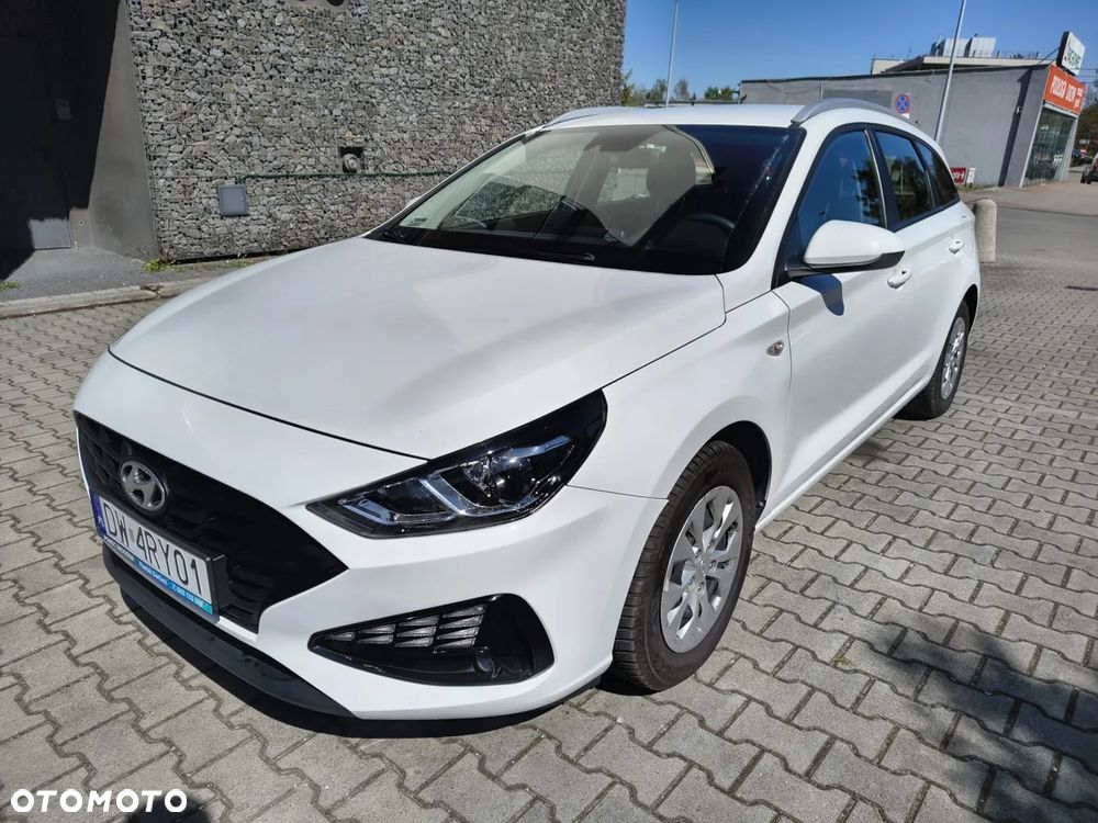 Hyundai i30 1.5 DPI Classic + - 1