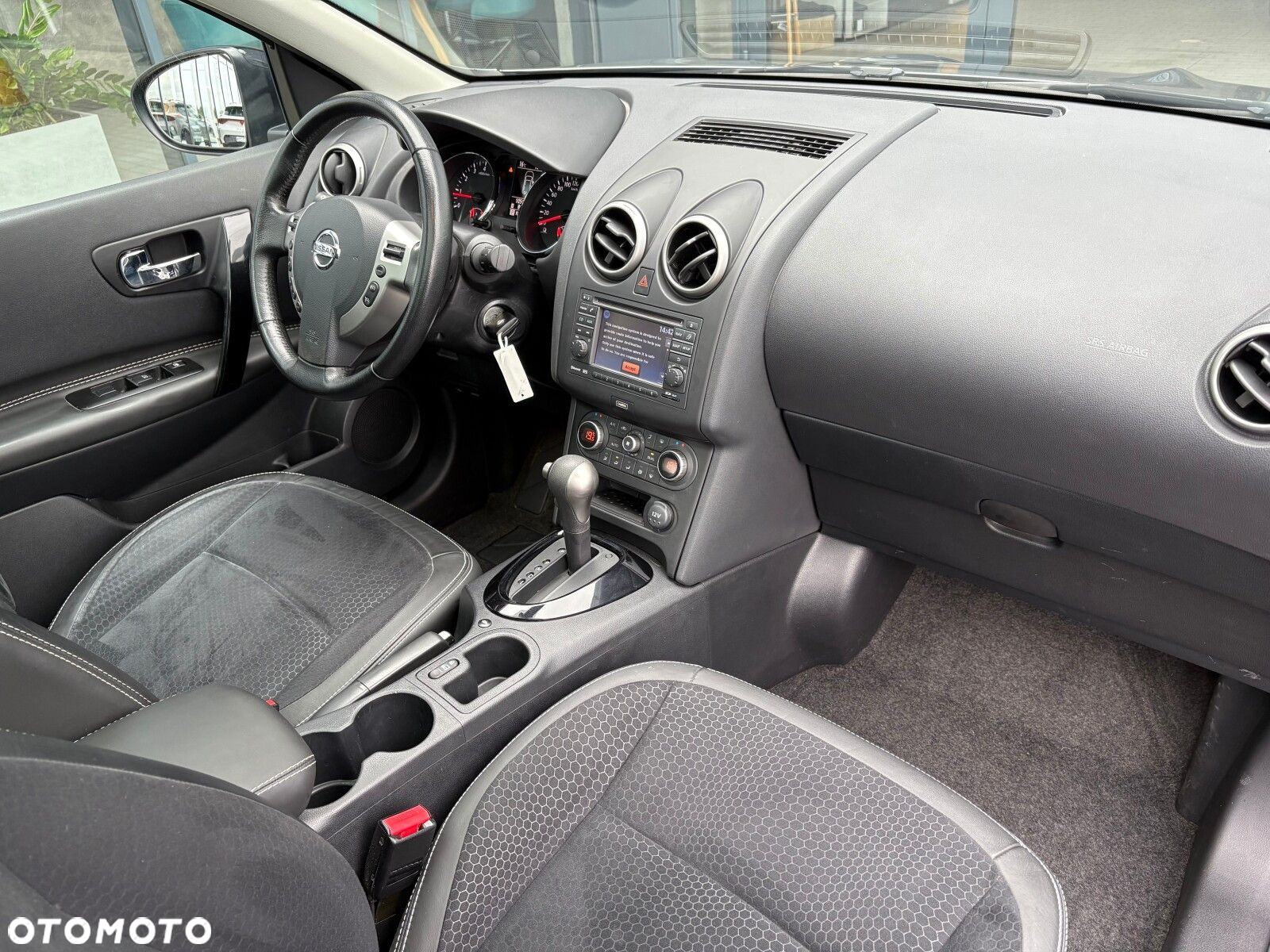 Nissan Qashqai 1.6 Acenta CVT - 16