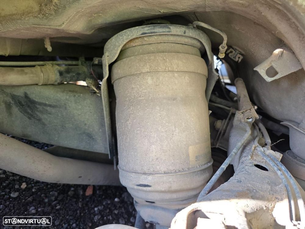 MOLA PNEUMÁTICA TRASEIRA DIREITA LAND ROVER DISCOVERY 4 - 1