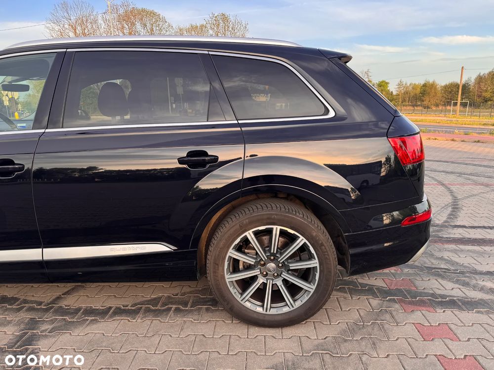 Audi Q7 - 4