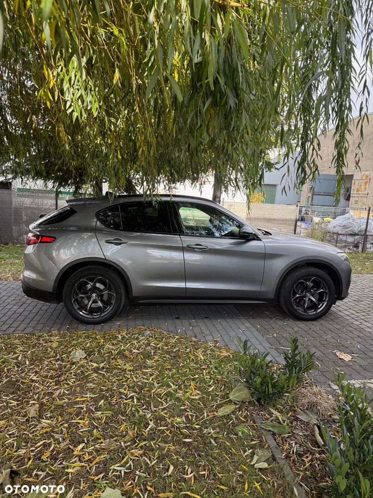 Alfa Romeo Stelvio 2.0 Turbo B-Tech Edition Q4 - 17