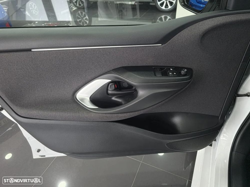 Toyota Yaris 1.0 VVT-i Comfort Plus - 12