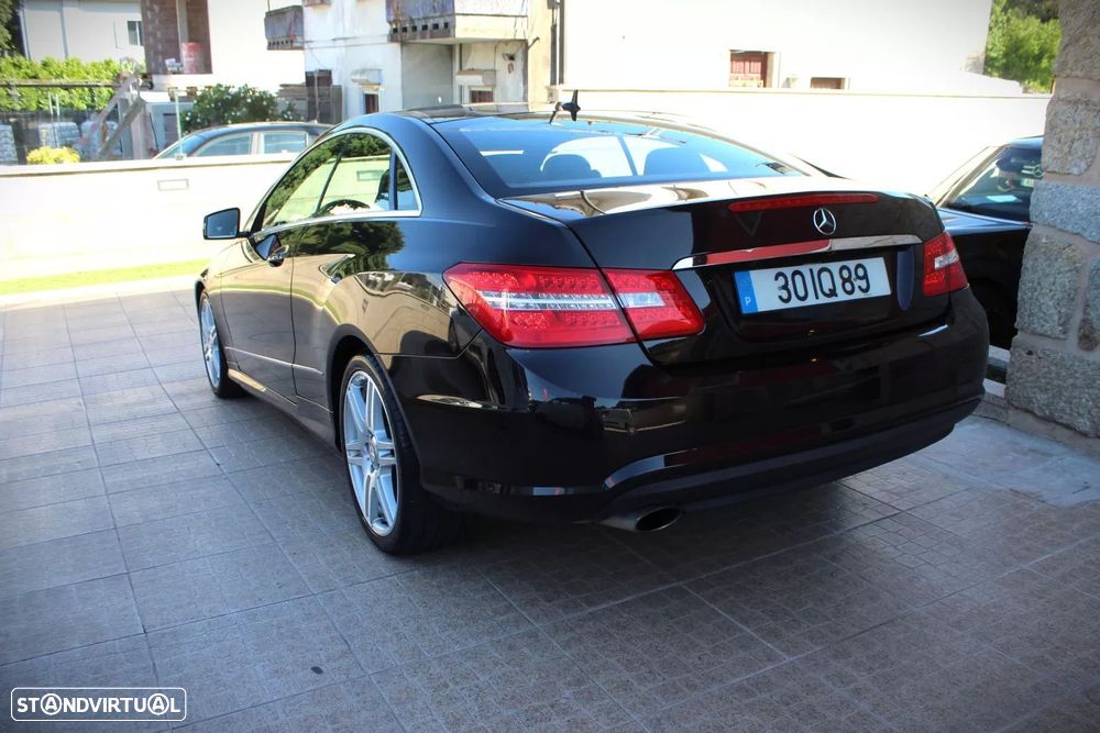 Mercedes-Benz E 250 CGI Elegance BlueEfficiency - 6