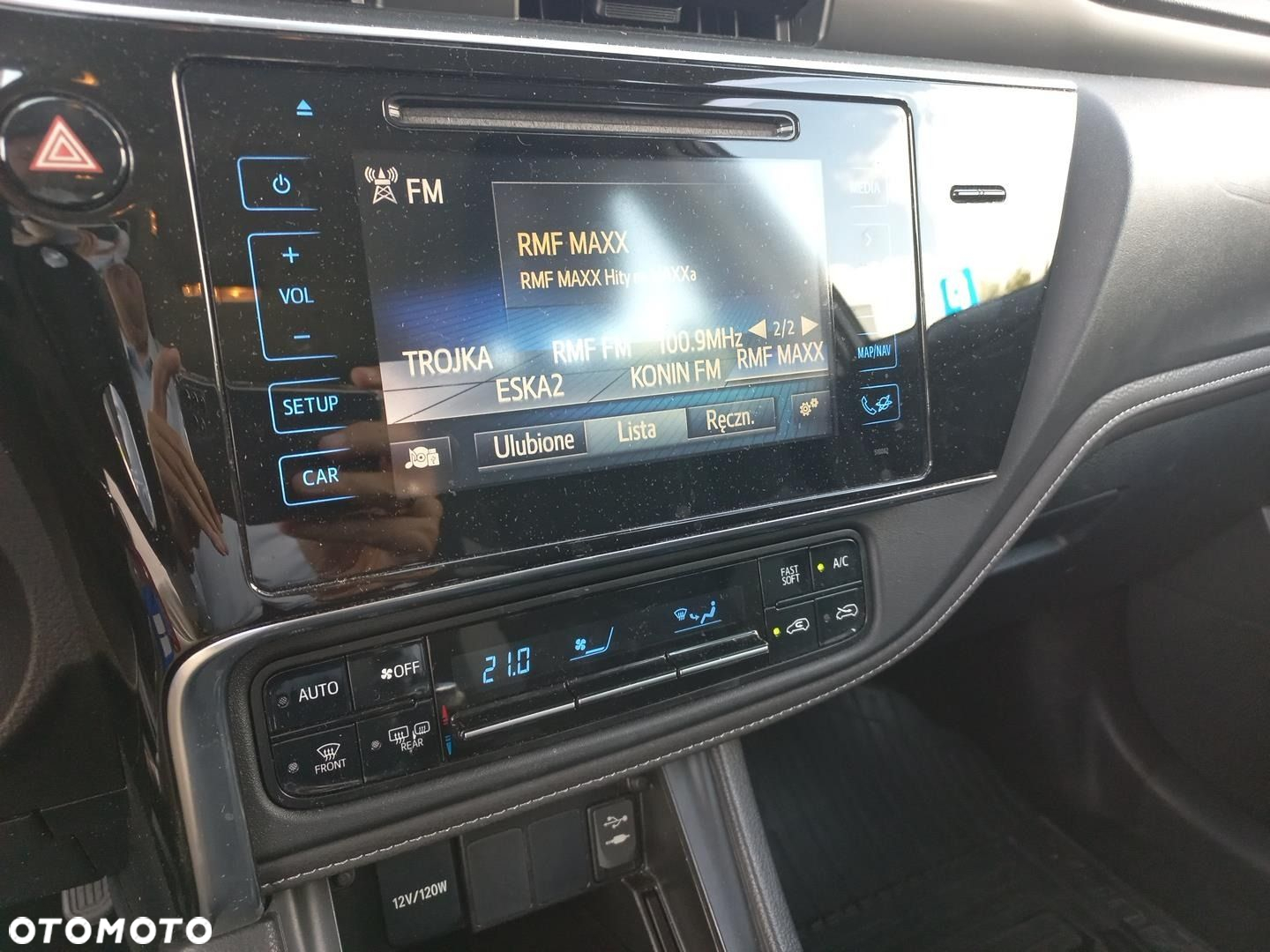 Toyota Auris - 25