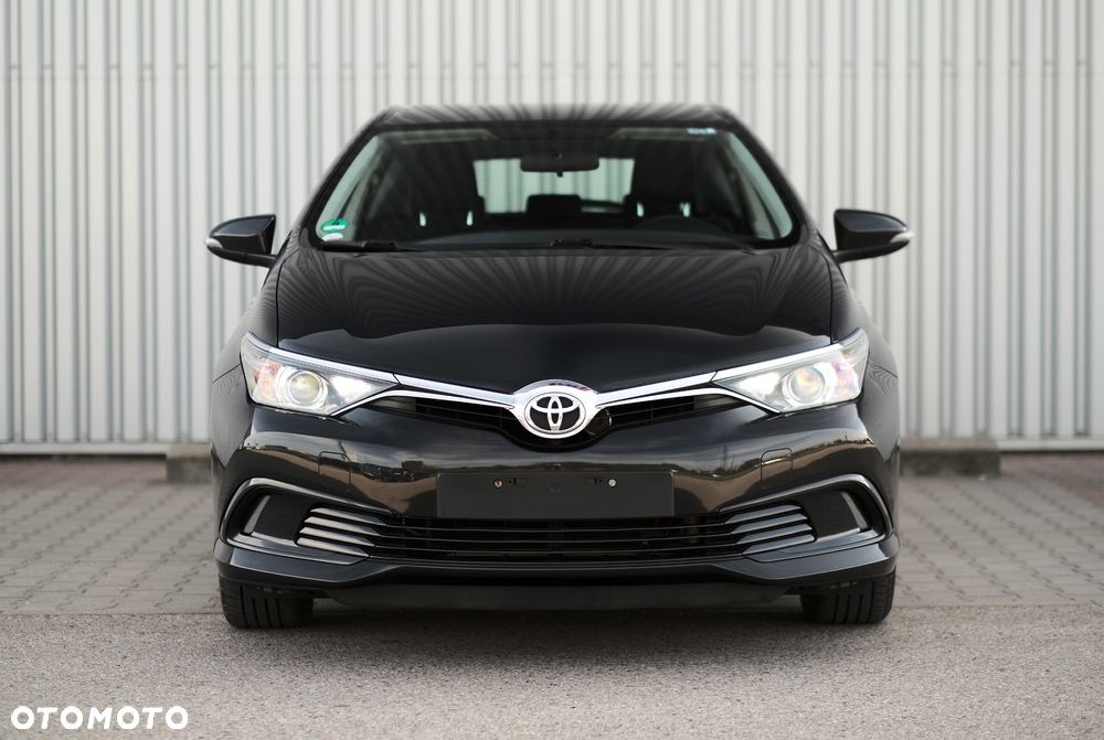 Toyota Auris 1.33 Dual-VVT-i Cool - 3