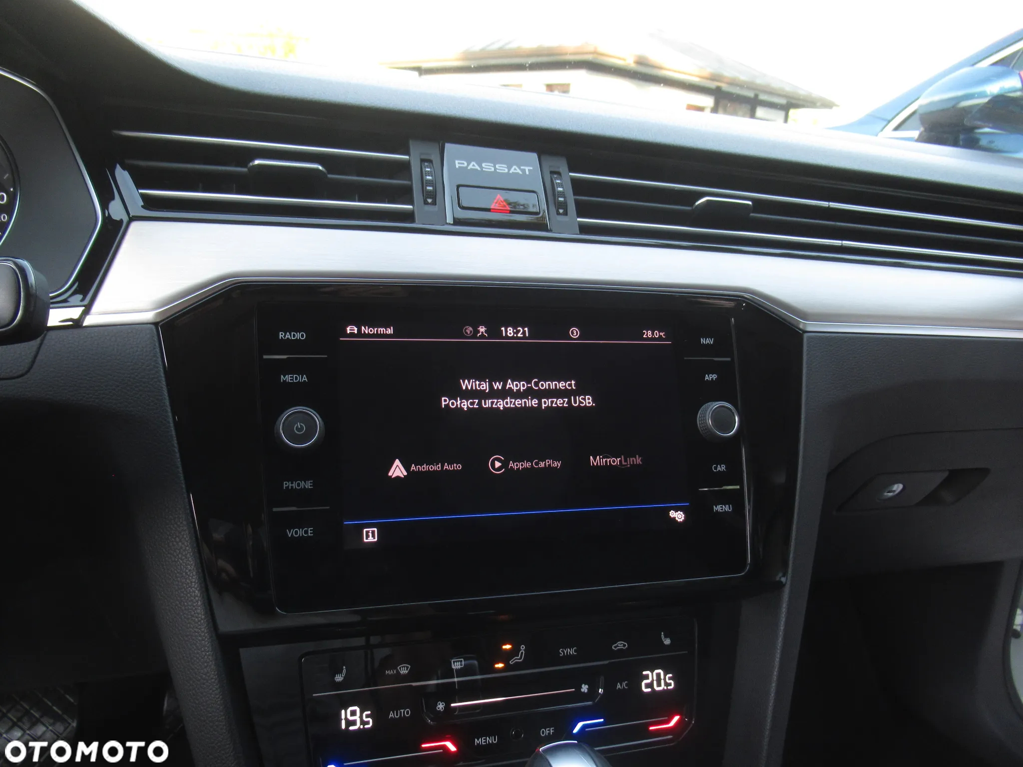 Volkswagen Passat 2.0 TDI EVO Elegance DSG - 29