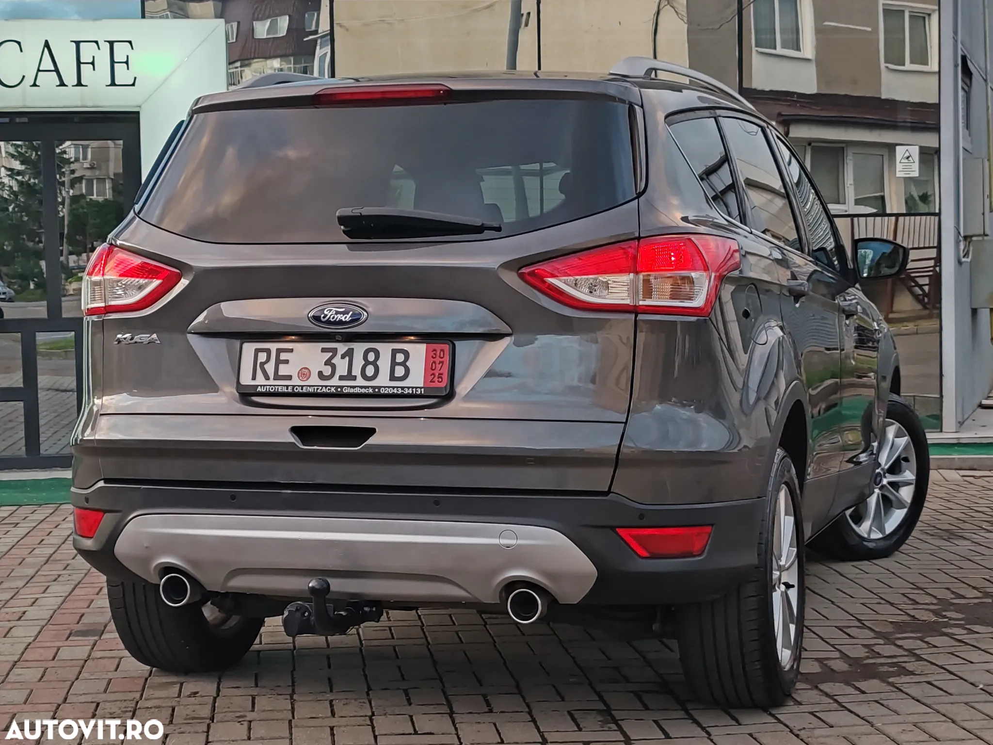 Ford Kuga - 4